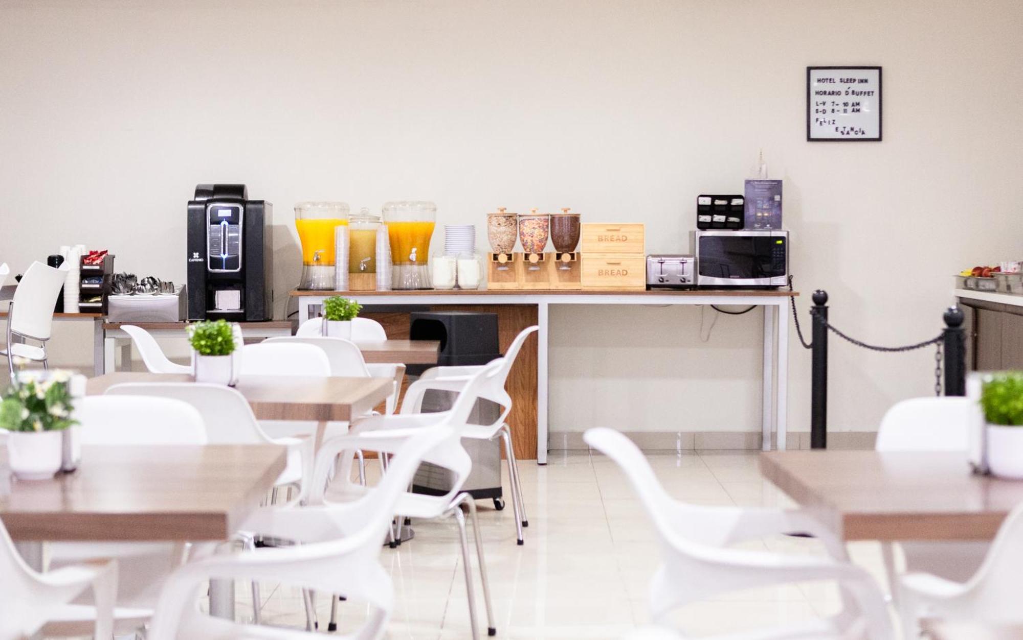 Sleep Inn Tijuana Ngoại thất bức ảnh