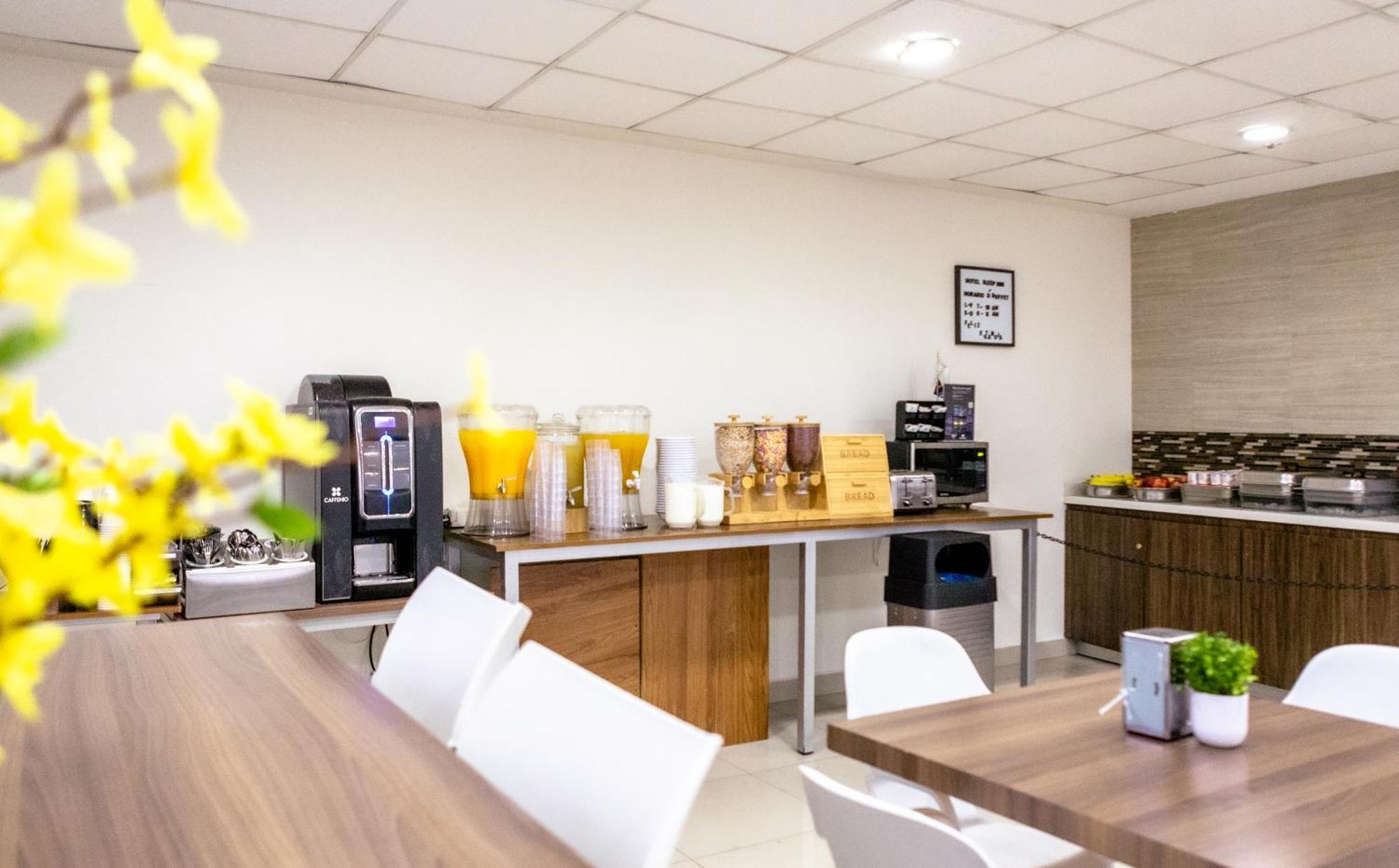 Sleep Inn Tijuana Ngoại thất bức ảnh